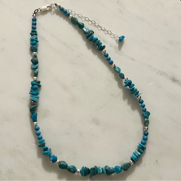 Vintage Blue Turquoise Chip Necklace with Sterling Clasp - Picture 16 of 16